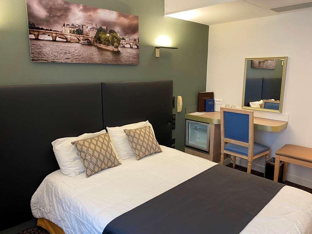 Hotel Louvre Sainte Anne Paris Quarto foto