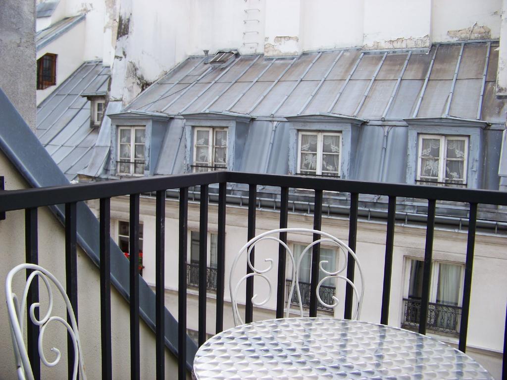 Hotel Louvre Sainte Anne Paris Exterior foto